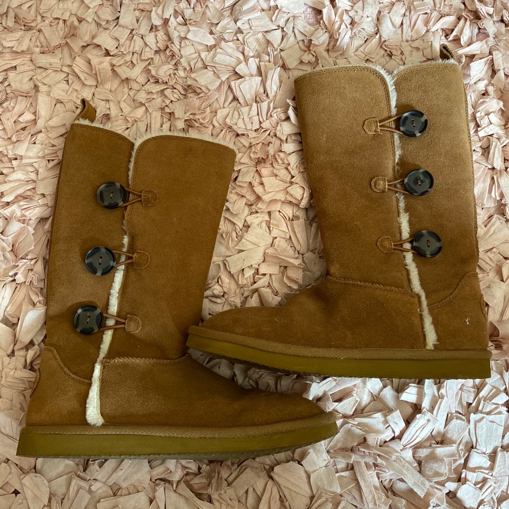 American Eagle boots